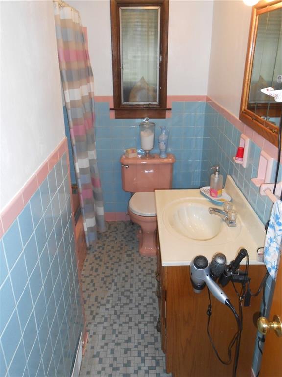 704 New Texas Road Pittsburgh, PA 15239 - Photo 21 of 26 Gallery Image 21