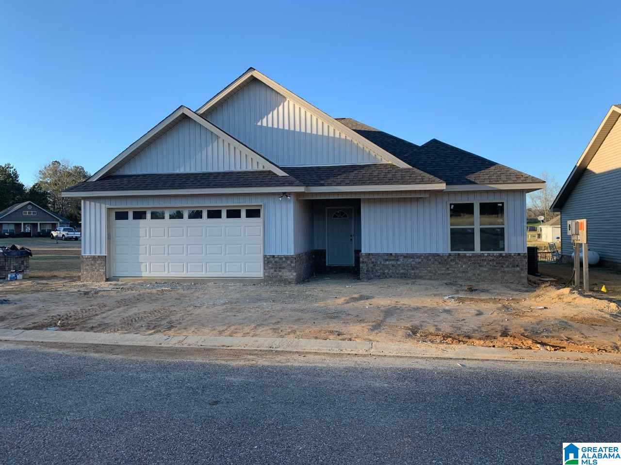 1003 Spring View Lane Clanton, AL 35045 - Photo 1 of 11