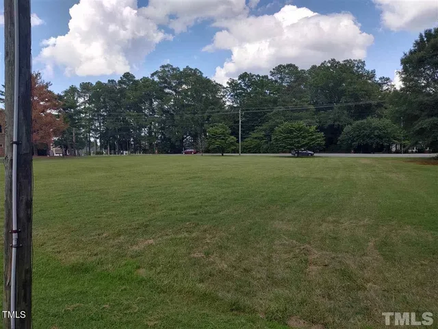 $900,000 | 1014 South Main Street, Fuquay-Varina, NC 27526