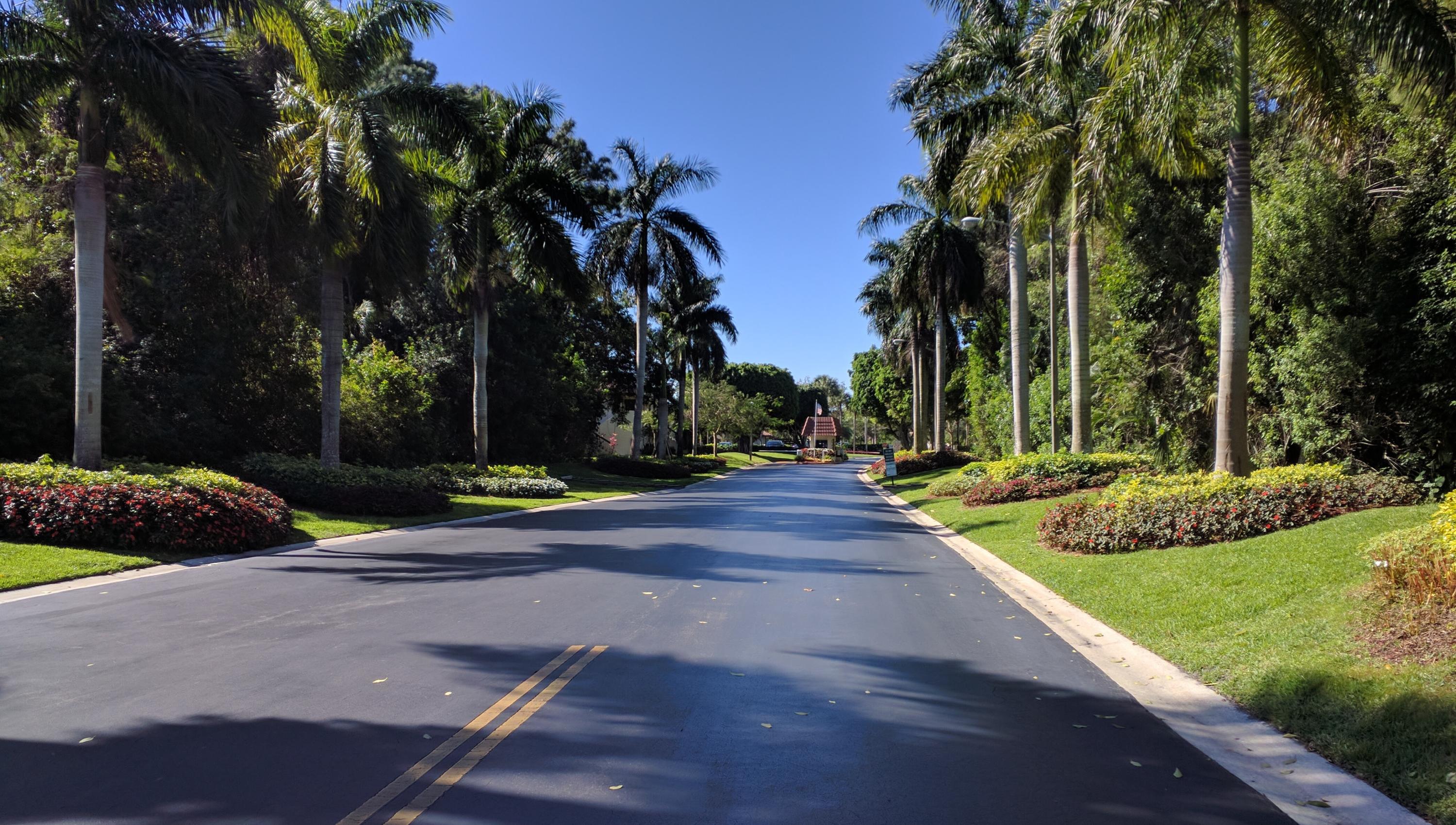 21856 Arriba Real, Unit 5D Boca Raton, FL 33433 - Photo 34 of 34 Boca Lago Entrance