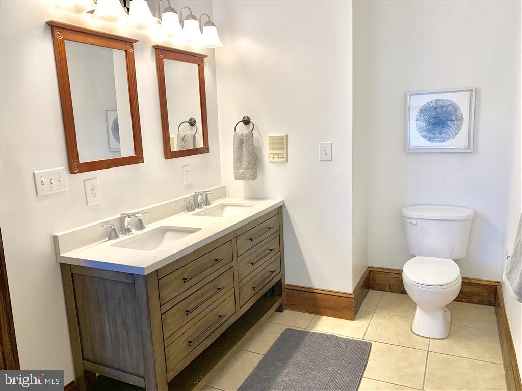 1503 Harvard Street Northwest Washington, DC 20009 - Photo 13 of 50