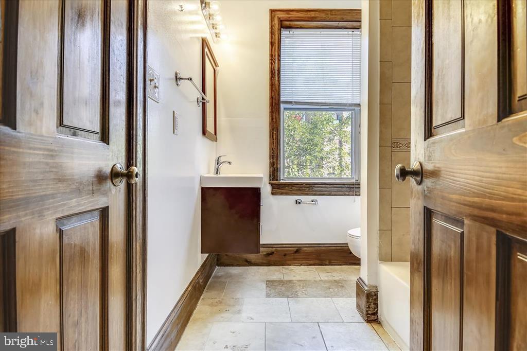 1503 Harvard Street Northwest Washington, DC 20009 - Photo 21 of 50