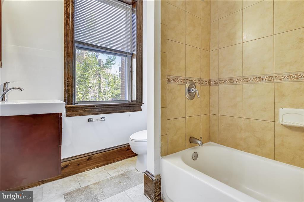 1503 Harvard Street Northwest Washington, DC 20009 - Photo 22 of 50