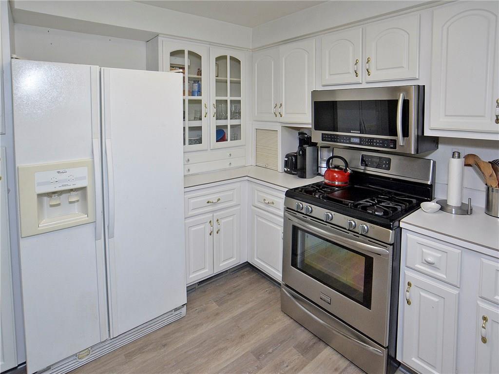 231 Center New Texas Road Pittsburgh, PA 15239 - Photo 2 of 25