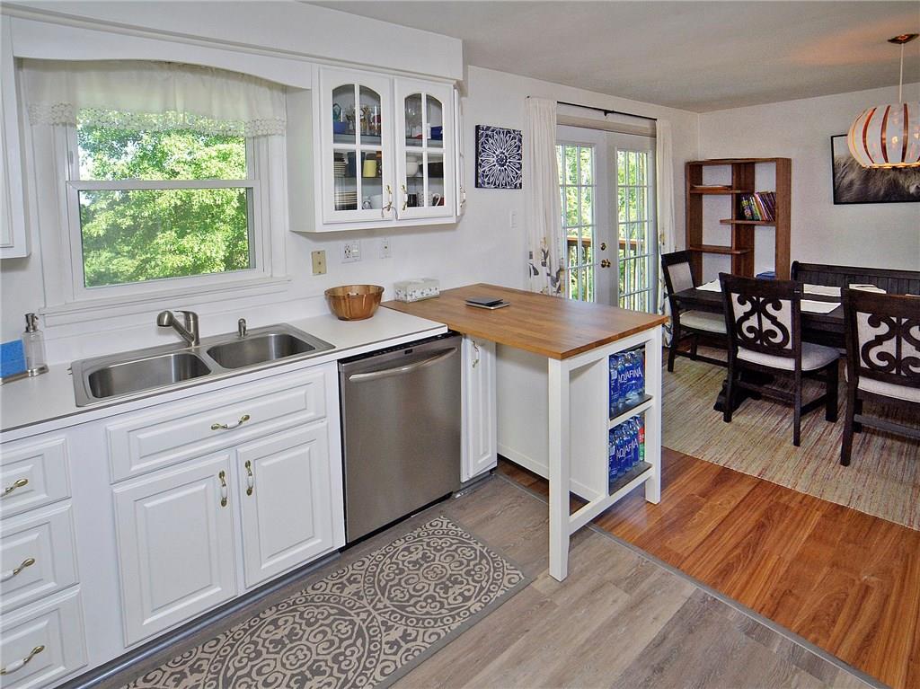 231 Center New Texas Road Pittsburgh, PA 15239 - Photo 4 of 25