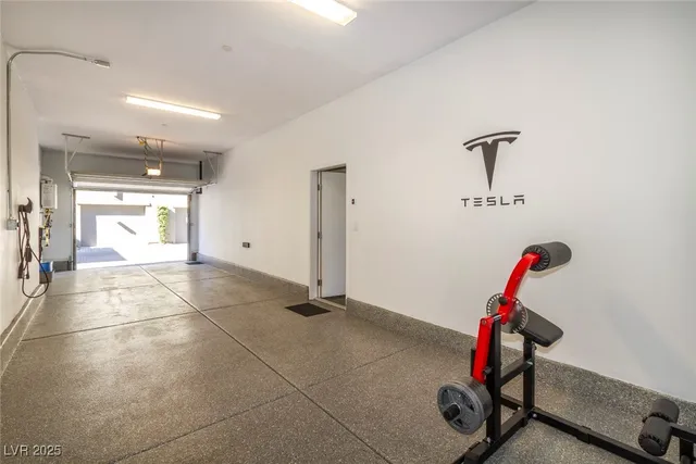 $397,000 | 11257 Rainbow Peak Avenue, Unit 211, Las Vegas, NV 89135