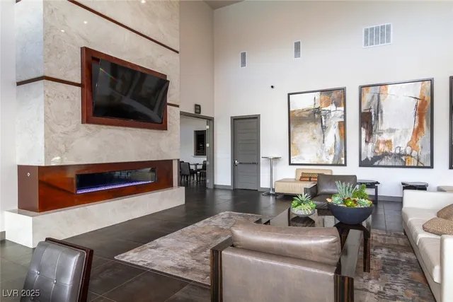 $397,000 | 11257 Rainbow Peak Avenue, Unit 211, Las Vegas, NV 89135