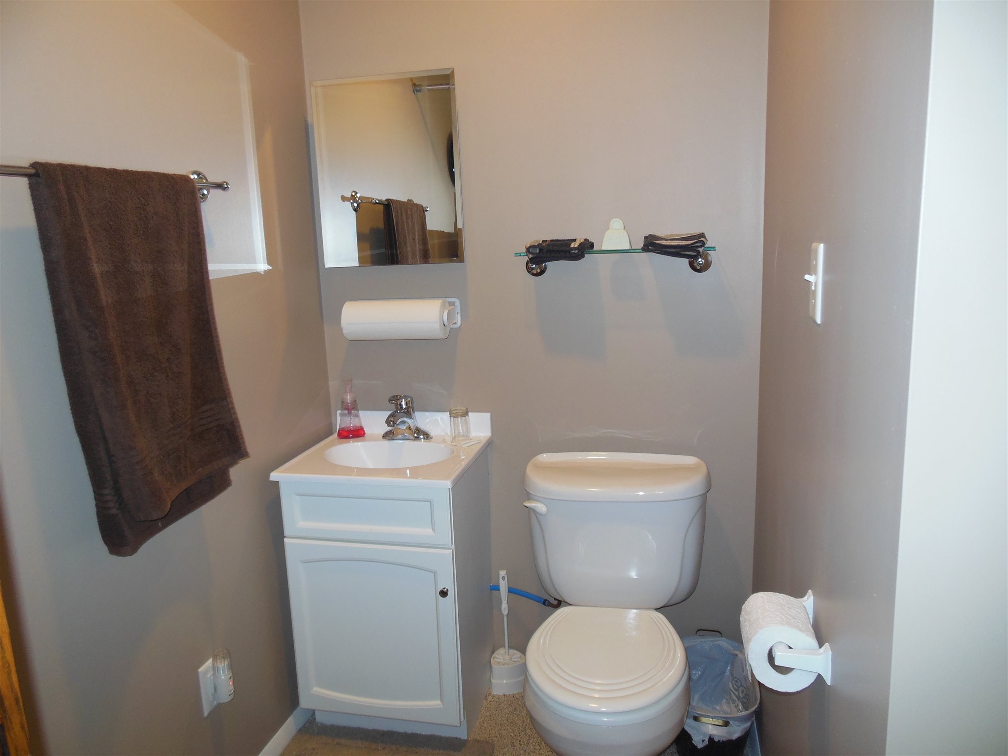 9966 Lincoln Road Syracuse, IN 46567 - Photo 13 of 31 Gallery Image 13