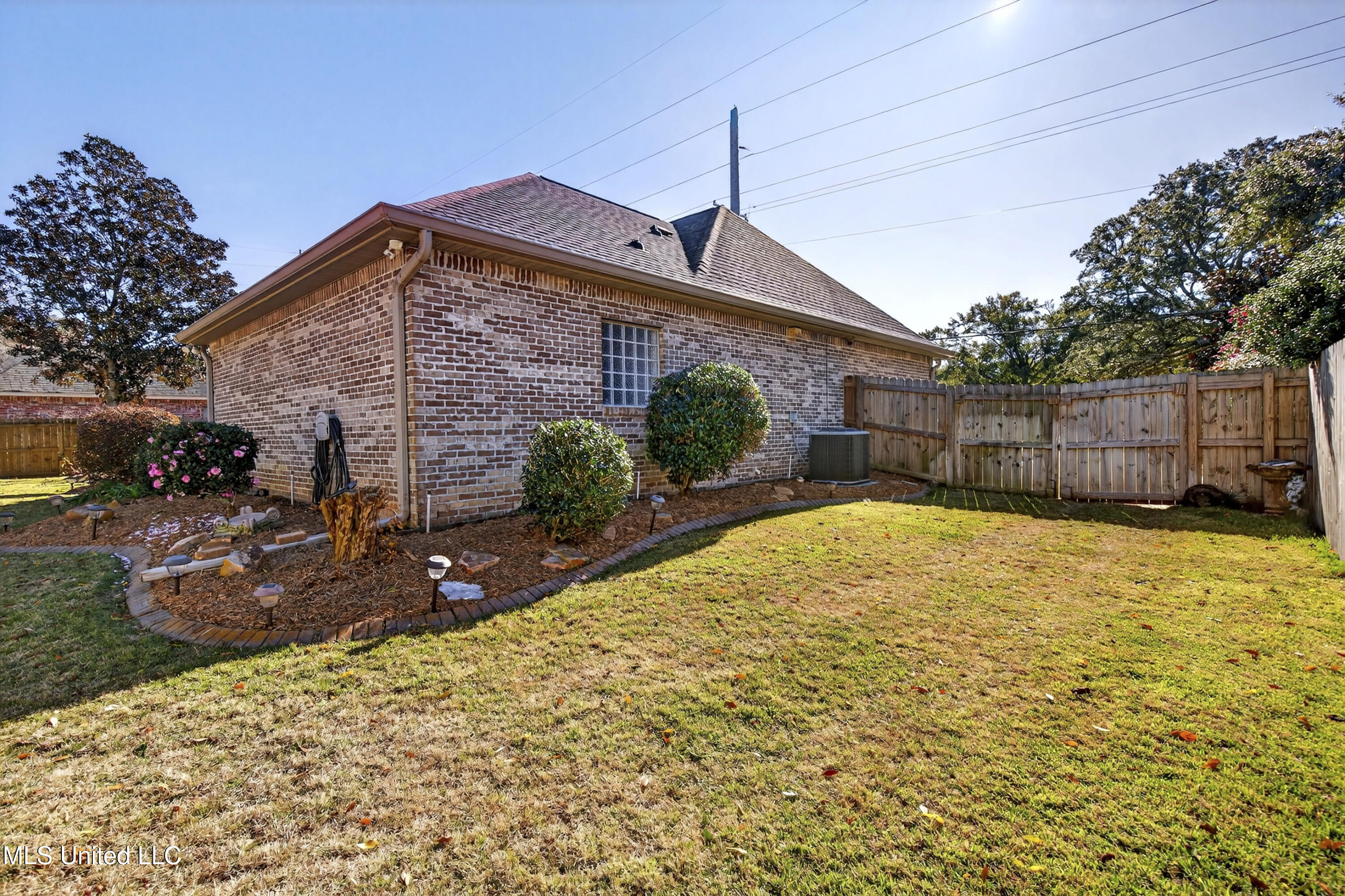 2500 Old Bay Road Biloxi, MS 39531 - Photo 40 of 48 2500OldBayRd-33