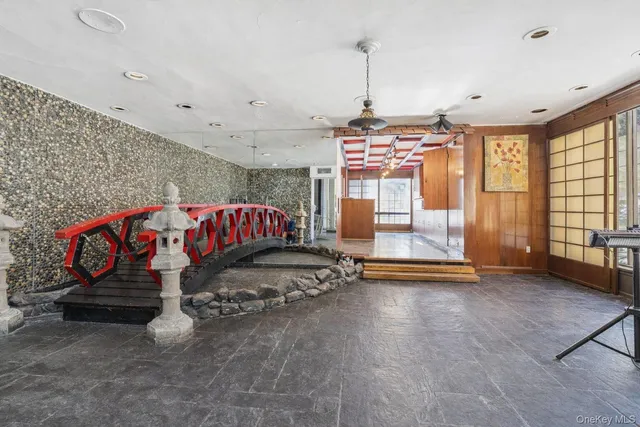 $295,000 | 102-10 66th Road, Unit 20G | Rego Park