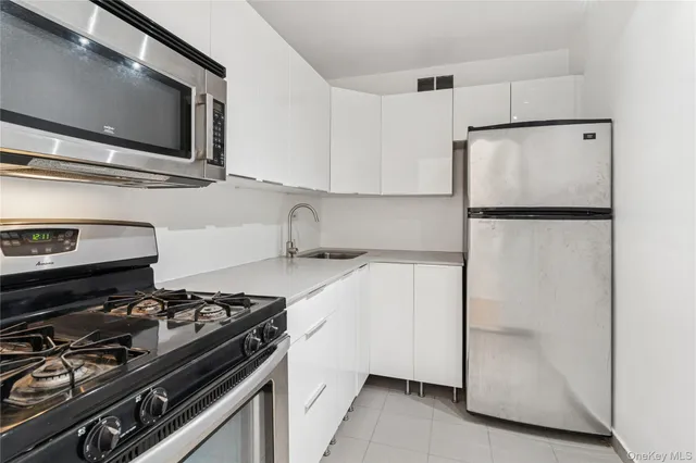 $295,000 | 102-10 66th Road, Unit 20G | Rego Park