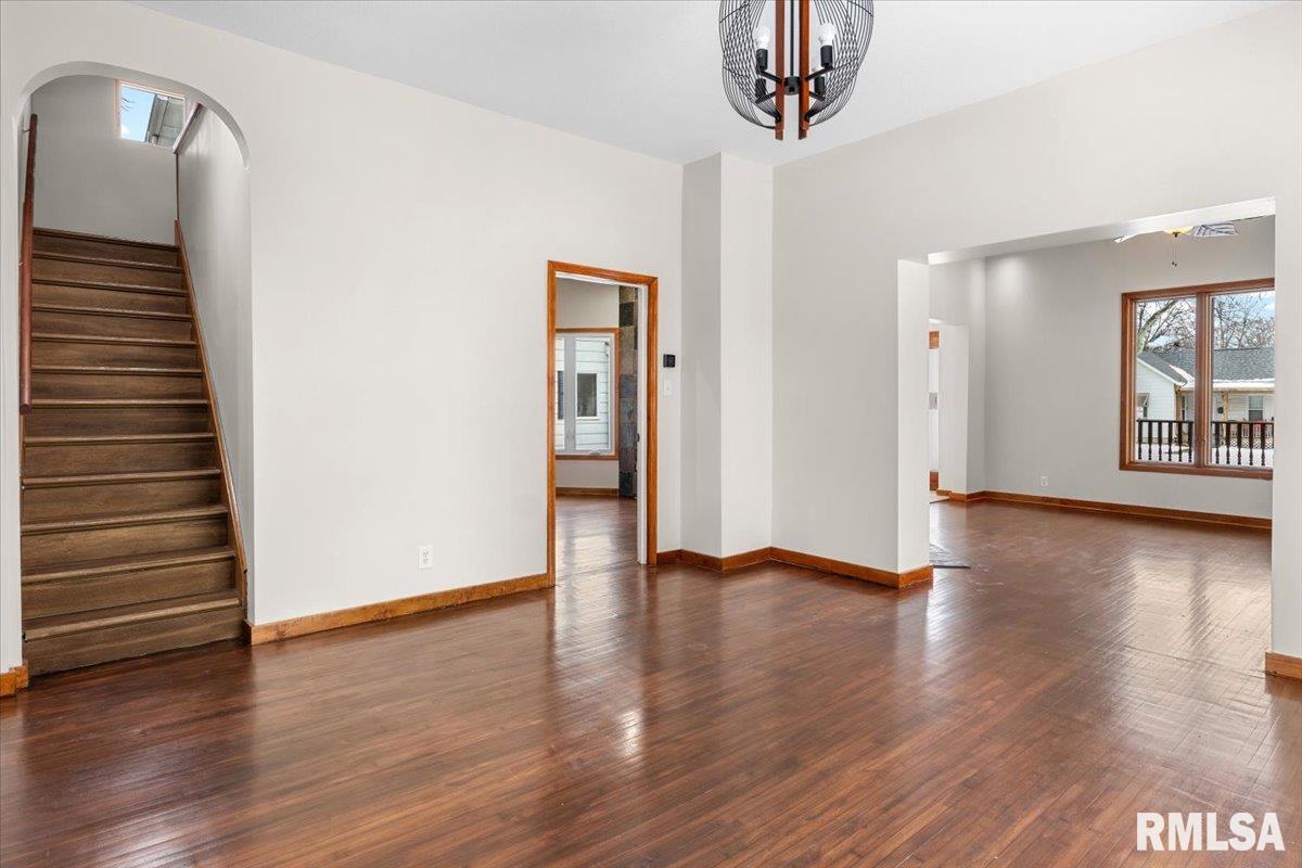 1037 North 8th Street Springfield, IL 62702 - Photo 8 of 35