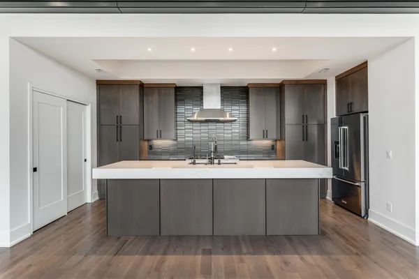 $1,725,000 | 6114 Hill Cir Drive, Nashville, TN 37209