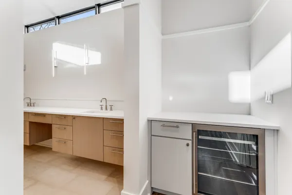 $1,725,000 | 6114 Hill Cir Drive, Nashville, TN 37209