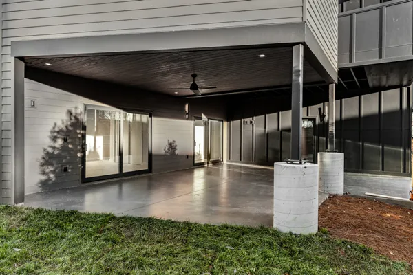 $1,725,000 | 6114 Hill Cir Drive, Nashville, TN 37209