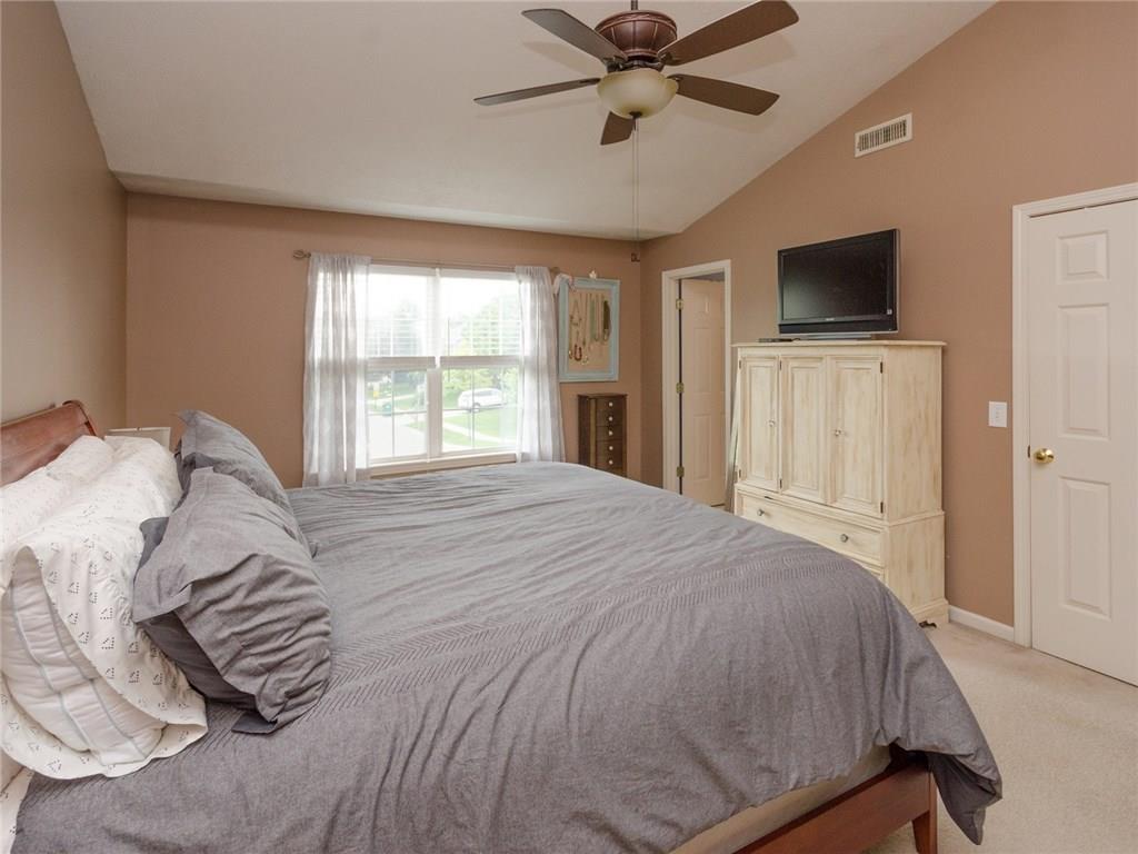 12938 Sinclair Place Fishers, IN 46038 - Photo 12 of 24 Gallery Image 12