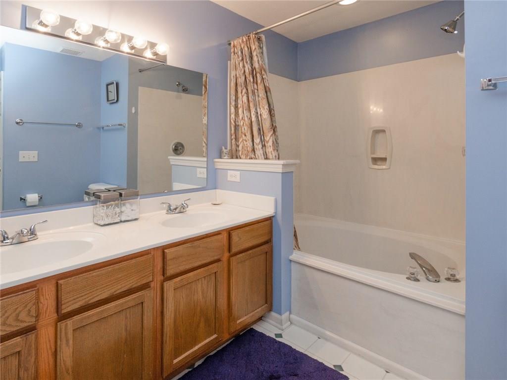 12938 Sinclair Place Fishers, IN 46038 - Photo 14 of 24 Gallery Image 14