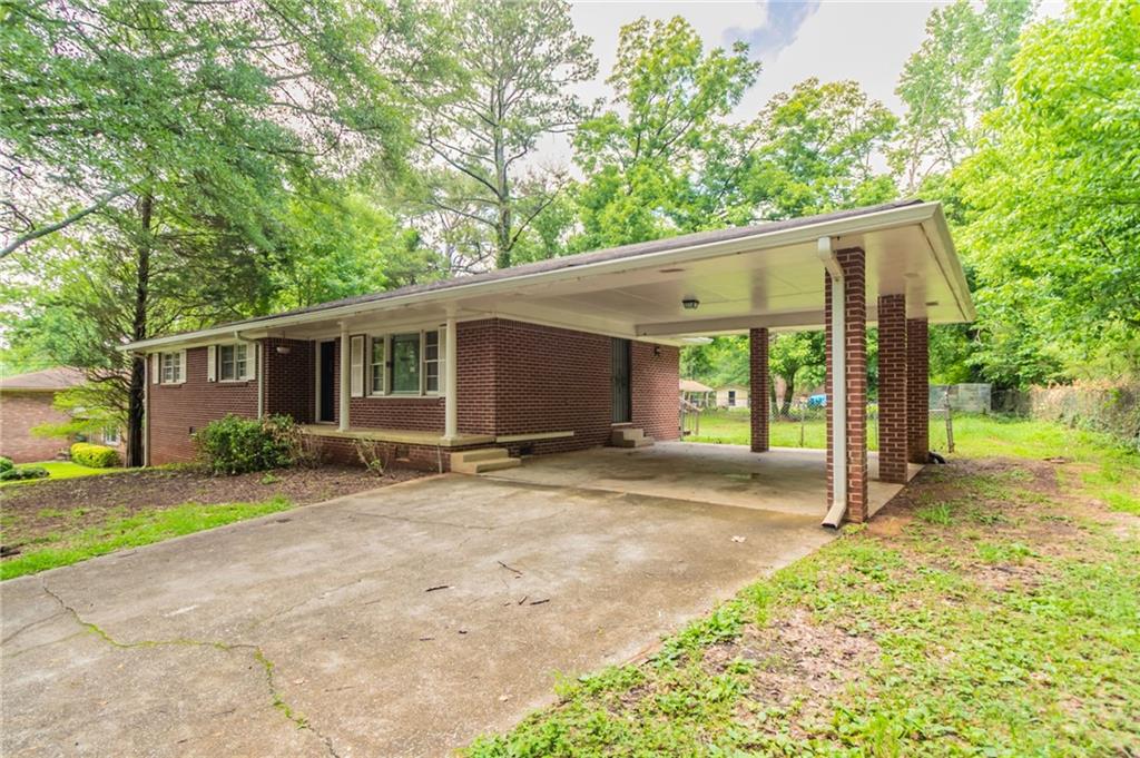 4078 Bouldercrest Road Ellenwood, GA 30294 - Photo 3 of 33