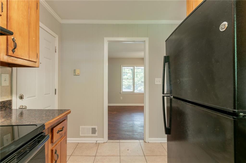 4078 Bouldercrest Road Ellenwood, GA 30294 - Photo 10 of 33