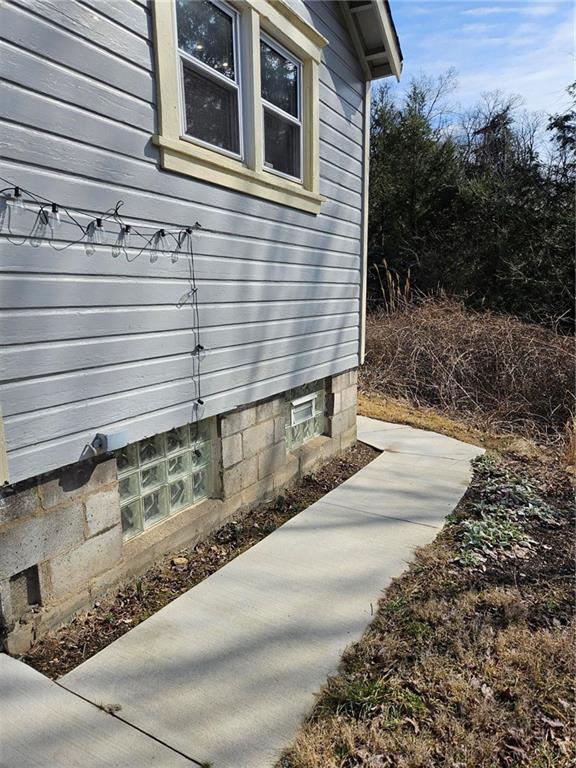 568 Lougeay Road Pittsburgh, PA 15235 - Photo 7 of 30 Gallery Image 7