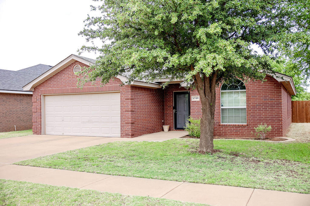 6540 87th Street Lubbock, TX 79424 - Photo 4 of 34 6540_87THST_BYFORD-48
