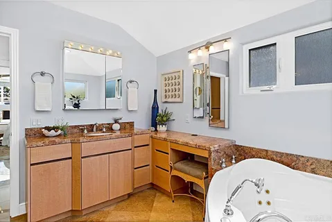 $4,200,000 | 1725 Monterey Avenue, Coronado, CA 92118