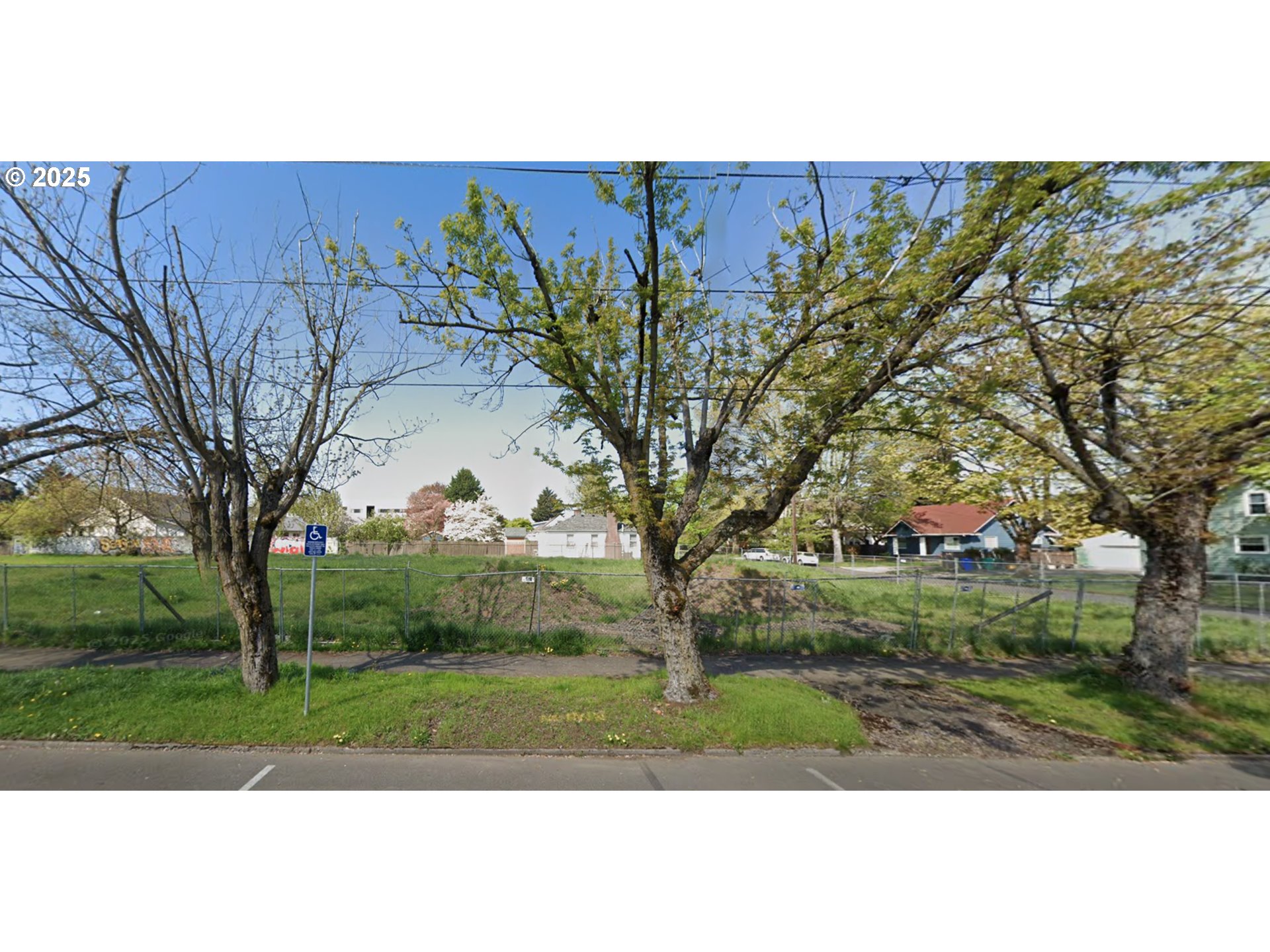 6541 North Denver Avenue Portland, OR 97217 - Photo 3 of 6