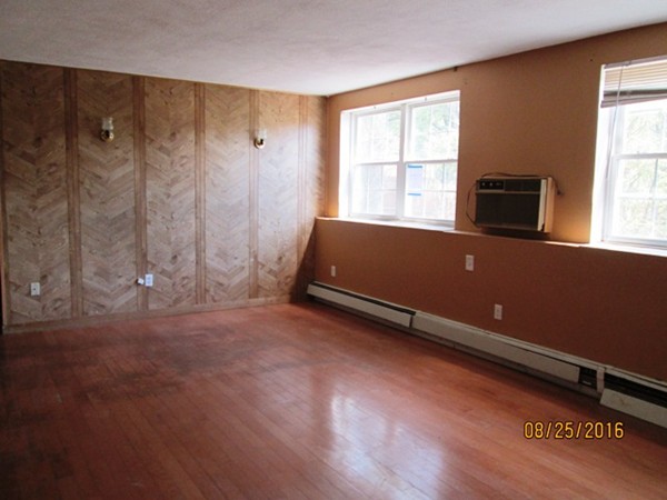 243 Boston Post Road East, Unit 4 Marlborough, MA 01752 - Photo 2 of 16 Gallery Image 2