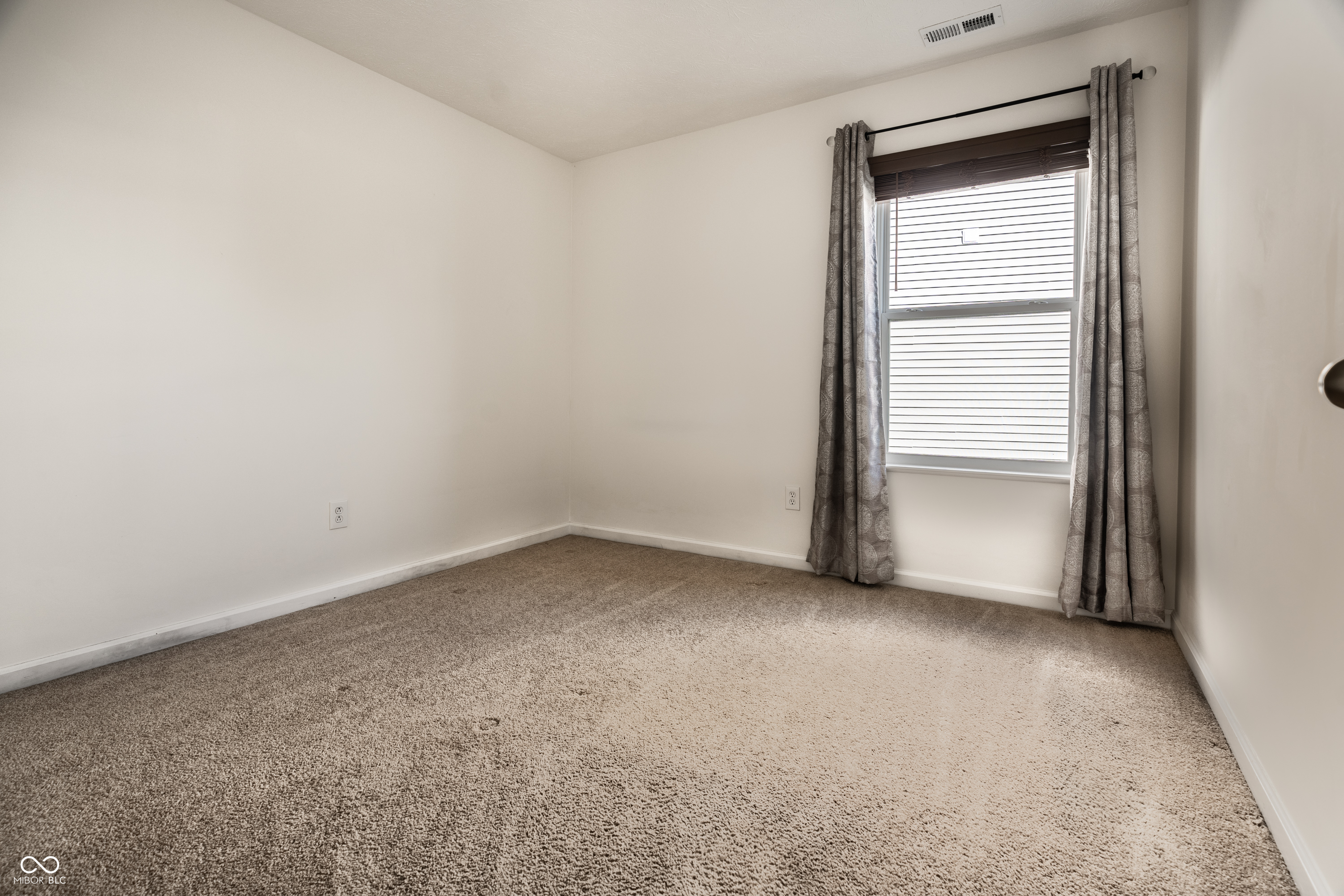 1221 Danielle Road Lebanon, IN 46052 - Photo 23 of 32 Gallery Image 23