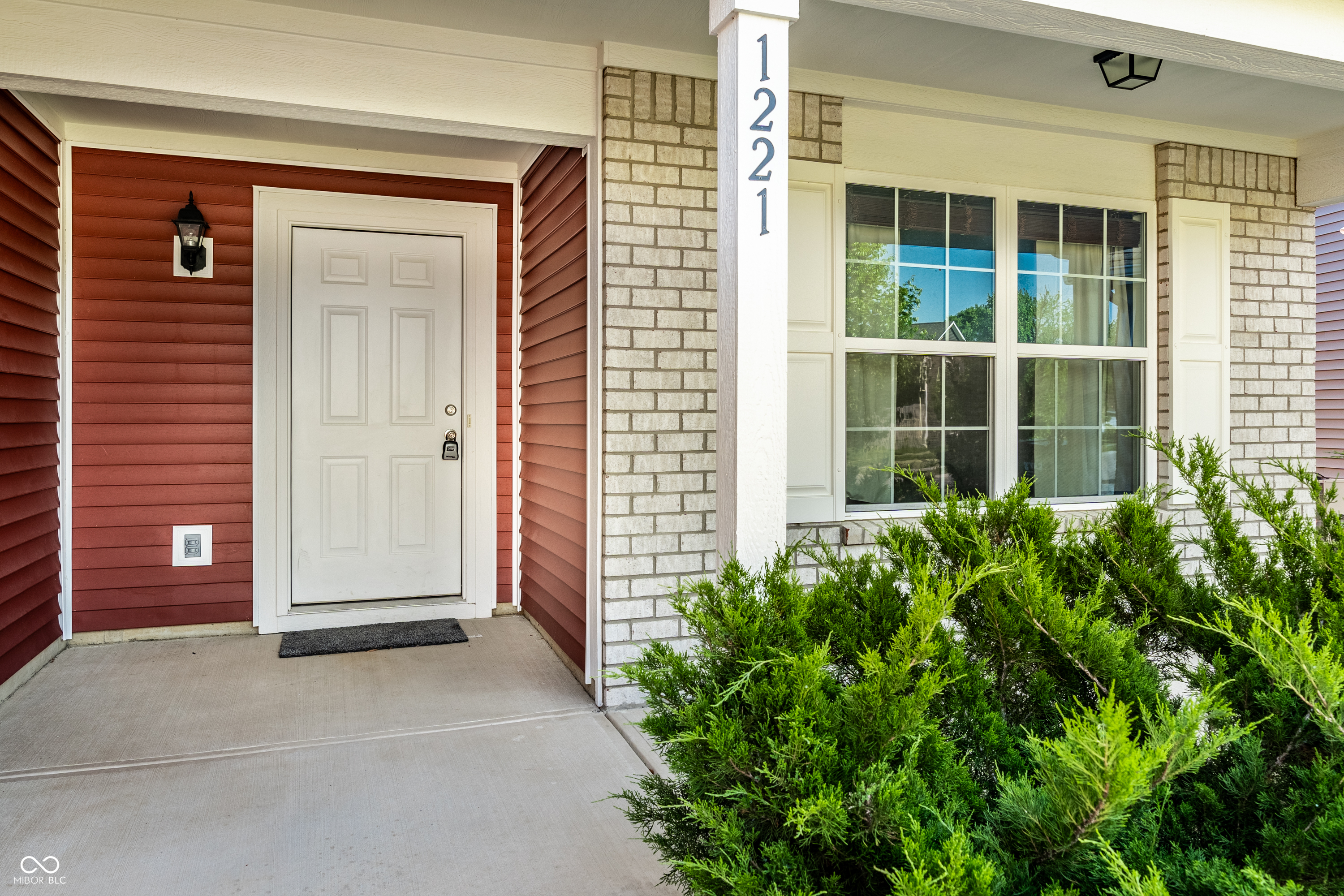 1221 Danielle Road Lebanon, IN 46052 - Photo 4 of 32 Gallery Image 4