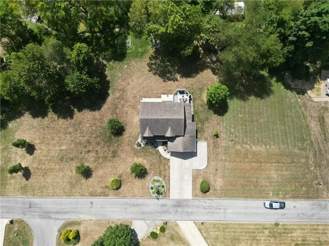 view of a house with a yard