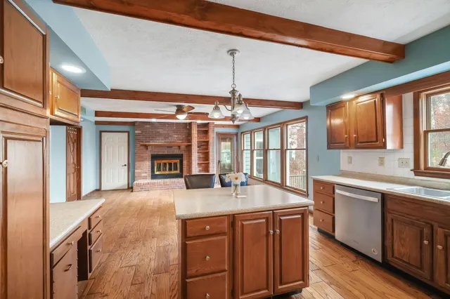 $349,500 | 4203 Oak Grove Drive, Valparaiso, IN 46383