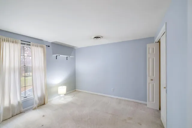 $349,500 | 4203 Oak Grove Drive, Valparaiso, IN 46383