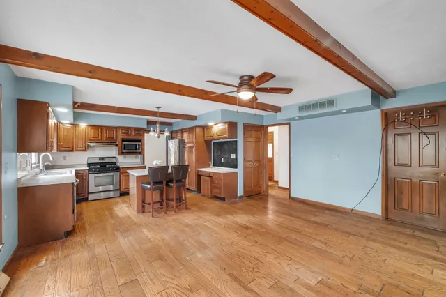 $349,500 | 4203 Oak Grove Drive, Valparaiso, IN 46383