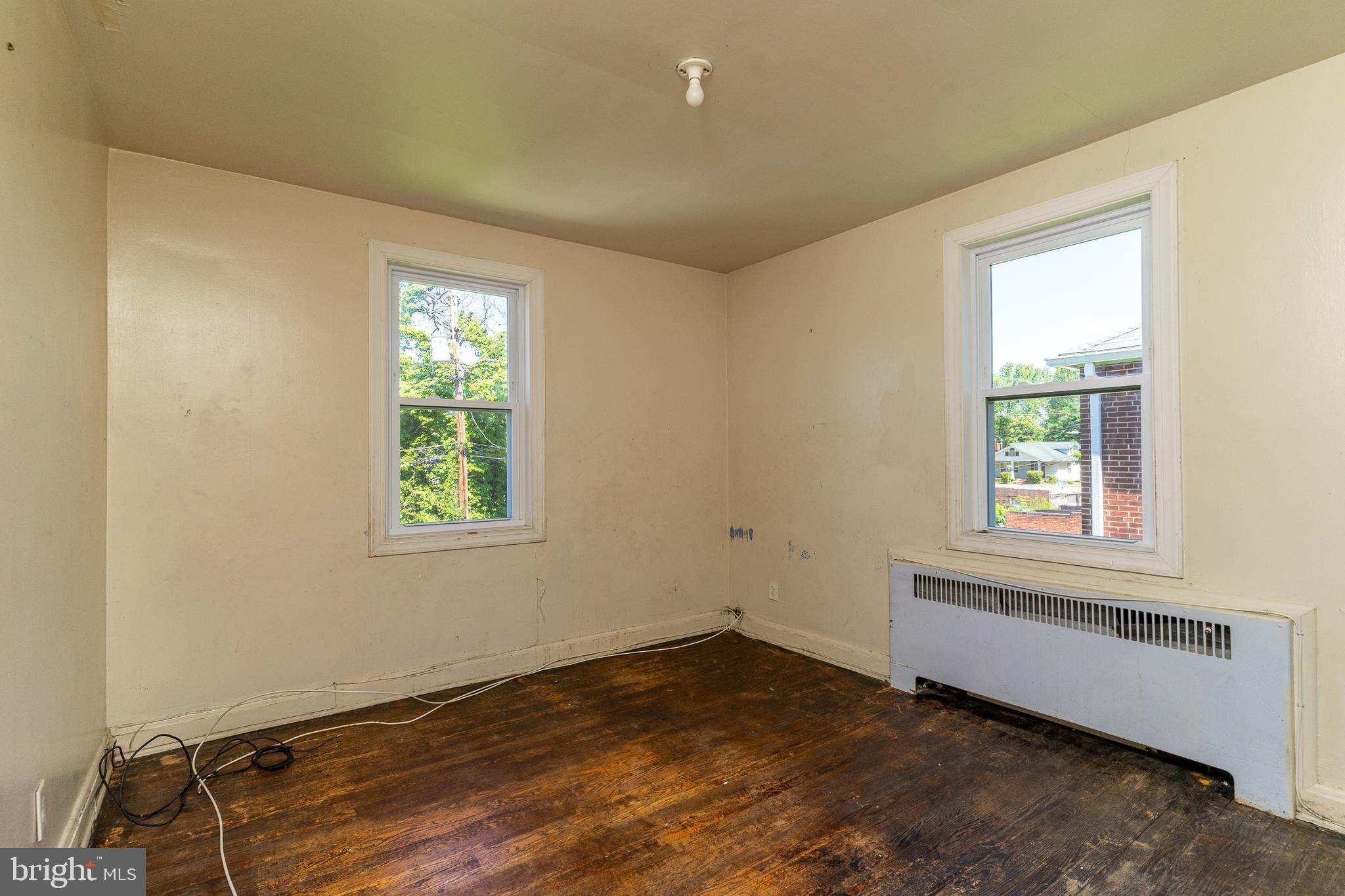 3526 White Chapel Road Baltimore, MD 21215 - Photo 16 of 30 Bedroom 2