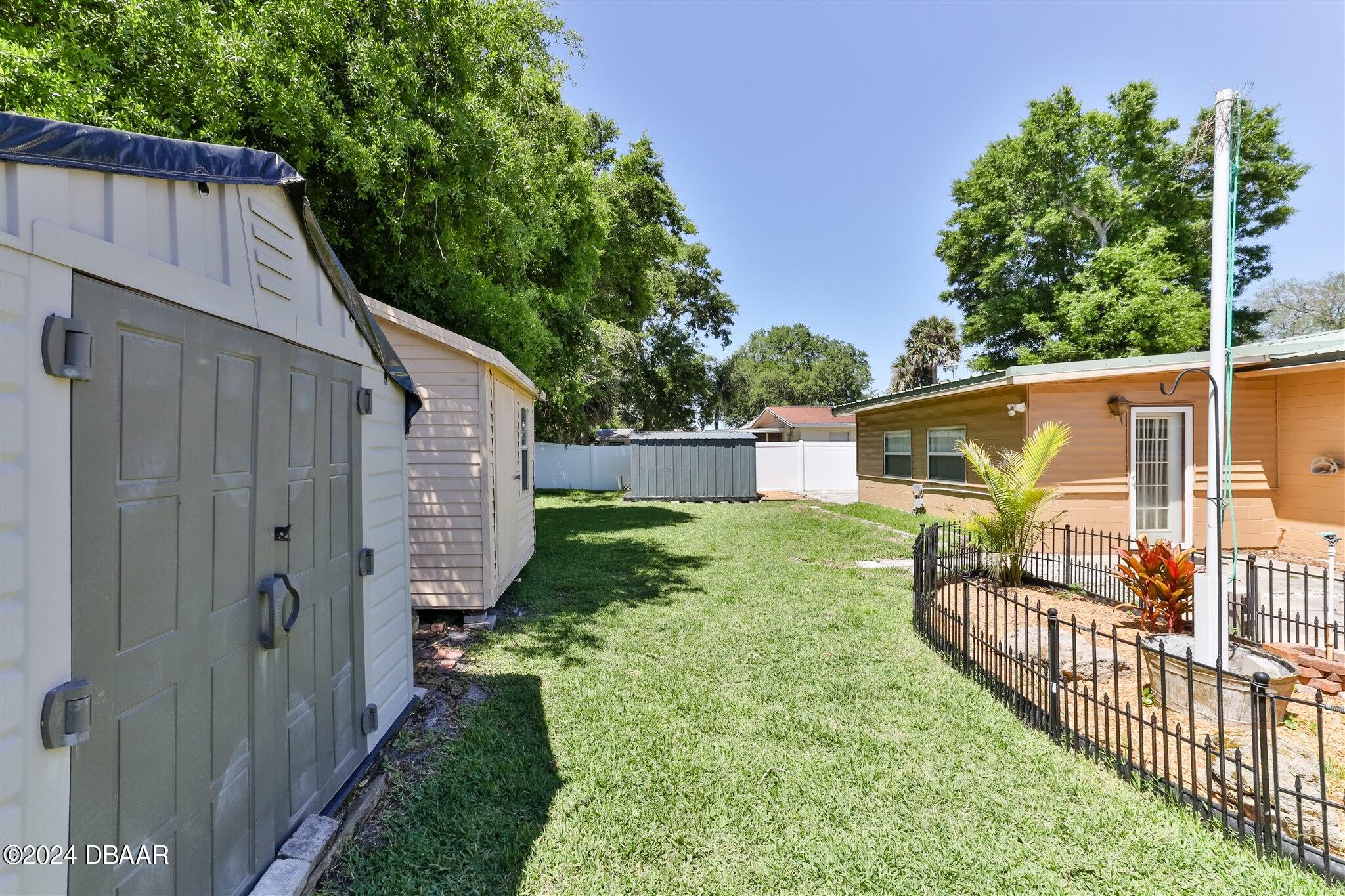 2192 Nottingham Road South Daytona, FL 32119 - Photo 39 of 43 Backyard View