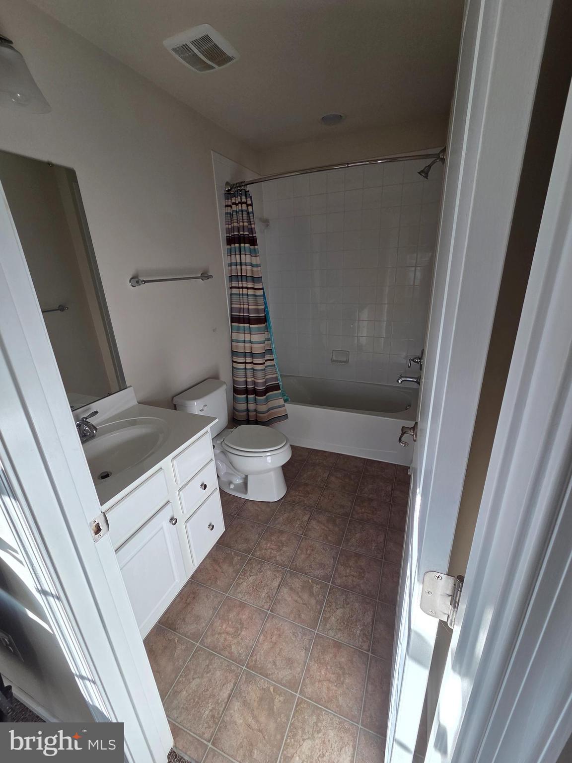 4500 Fait Avenue Baltimore, MD 21224 - Photo 4 of 28 a bathroom with a sink and toilet