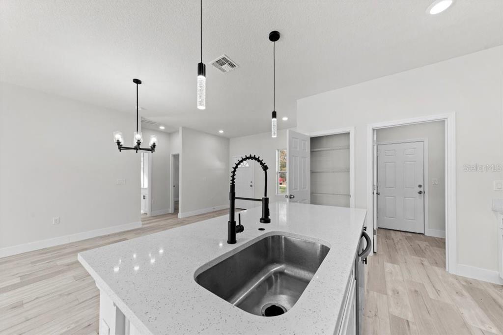 2491 Southwest 170th Loop Ocala, FL 34473 - Photo 7 of 63