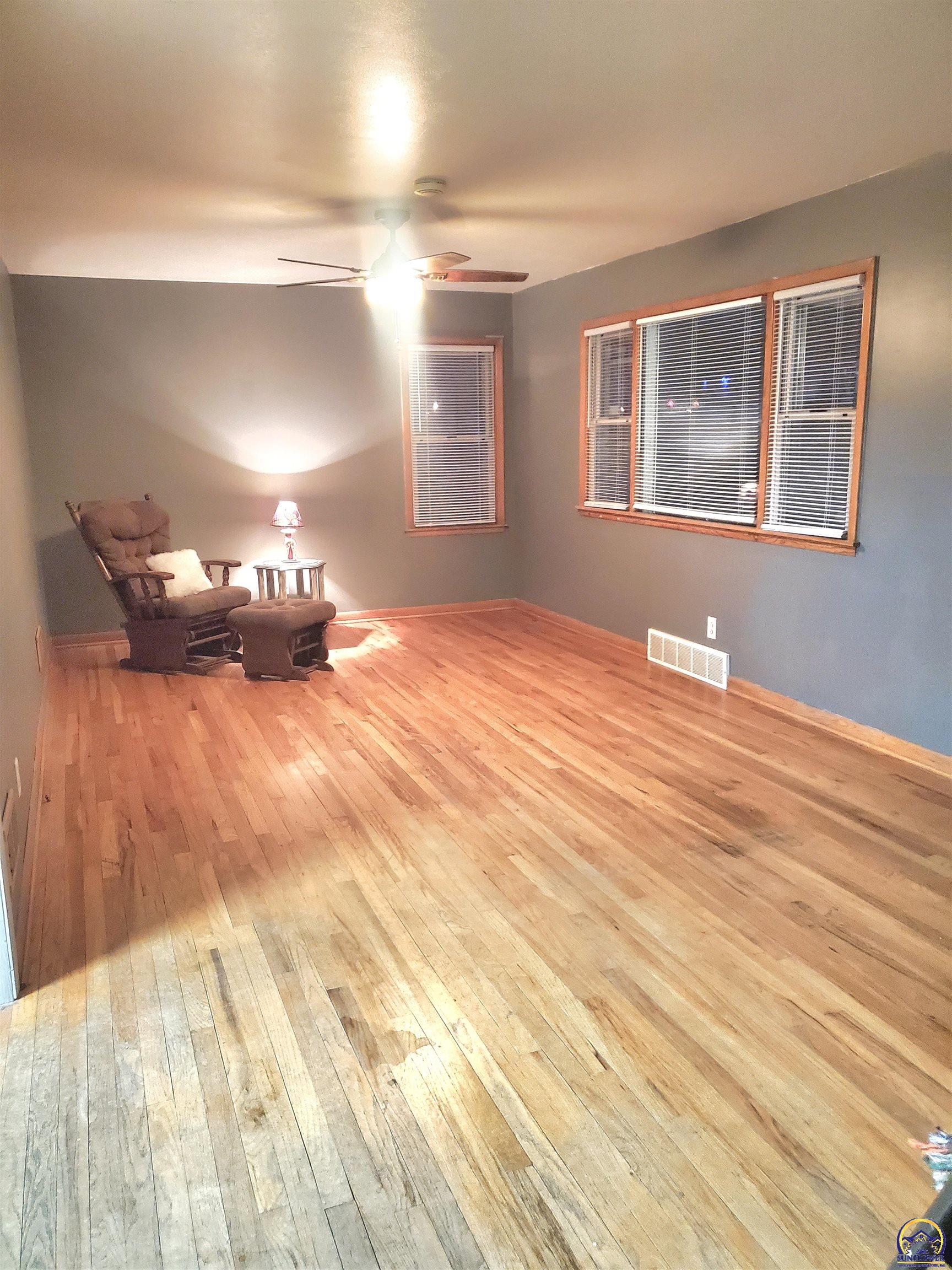 3317 Northwest Rochester Road Topeka, KS 66617 - Photo 16 of 22