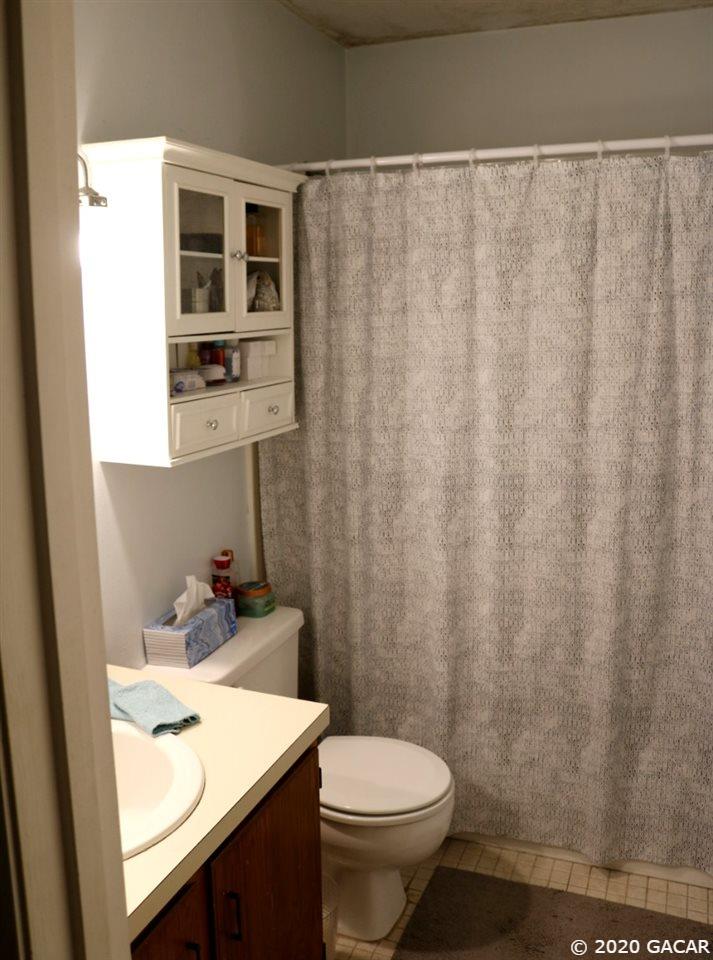 2300 Southwest 43rd Street, Unit J3 Gainesville, FL 32607 - Photo 8 of 18 Gallery Image 8