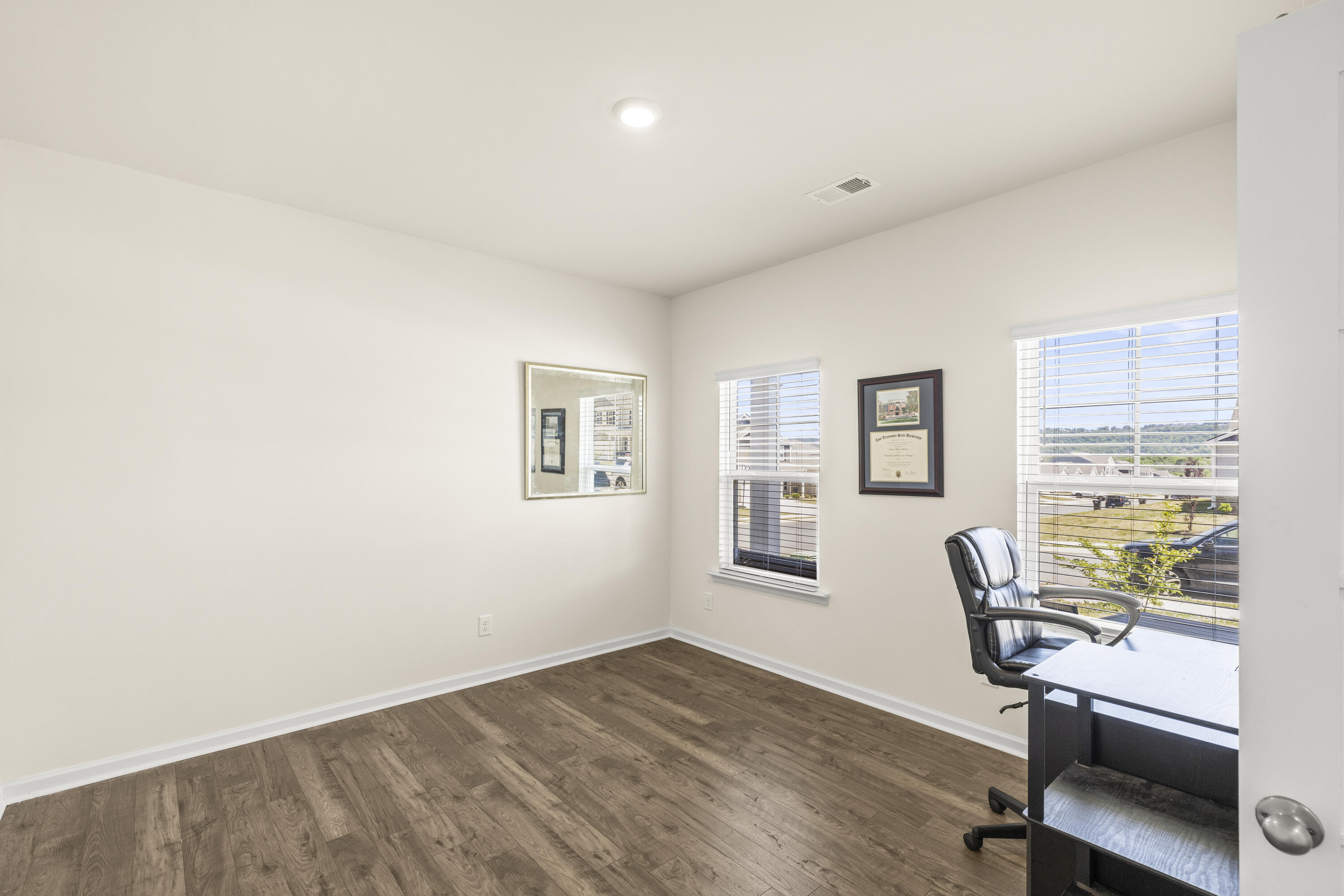 6599 Prickly Loop Ooltewah, TN 37363 - Photo 6 of 30 Office