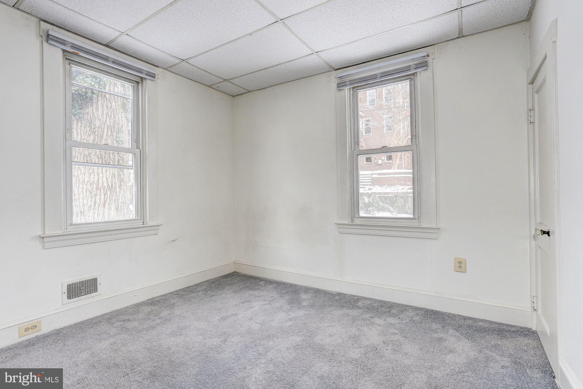 649 Coleraine Road Baltimore, MD 21229 - Photo 14 of 29 Bedroom #2