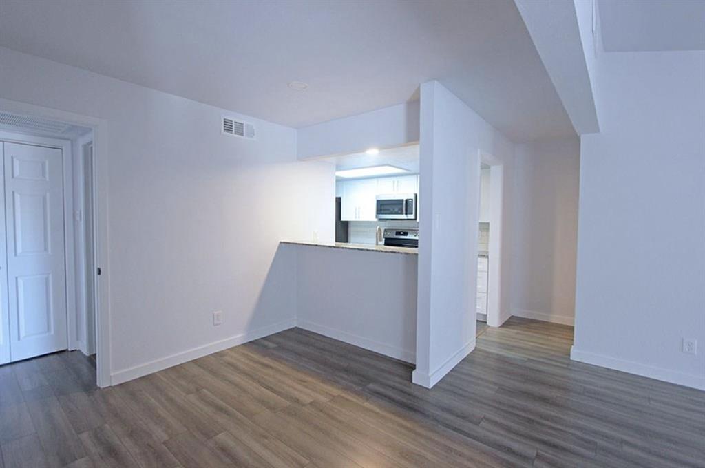 12816 Midway Road, Unit 2049 Dallas, TX 75244 - Photo 10 of 25