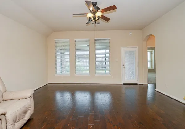 $2,400 | 19634 Travis Cannon Lane, Richmond, TX 77407