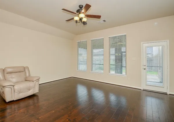 $2,400 | 19634 Travis Cannon Lane, Richmond, TX 77407