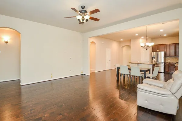 $2,400 | 19634 Travis Cannon Lane, Richmond, TX 77407