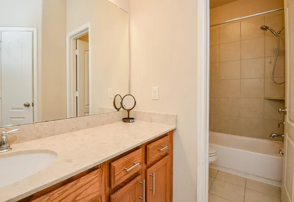 $2,400 | 19634 Travis Cannon Lane, Richmond, TX 77407