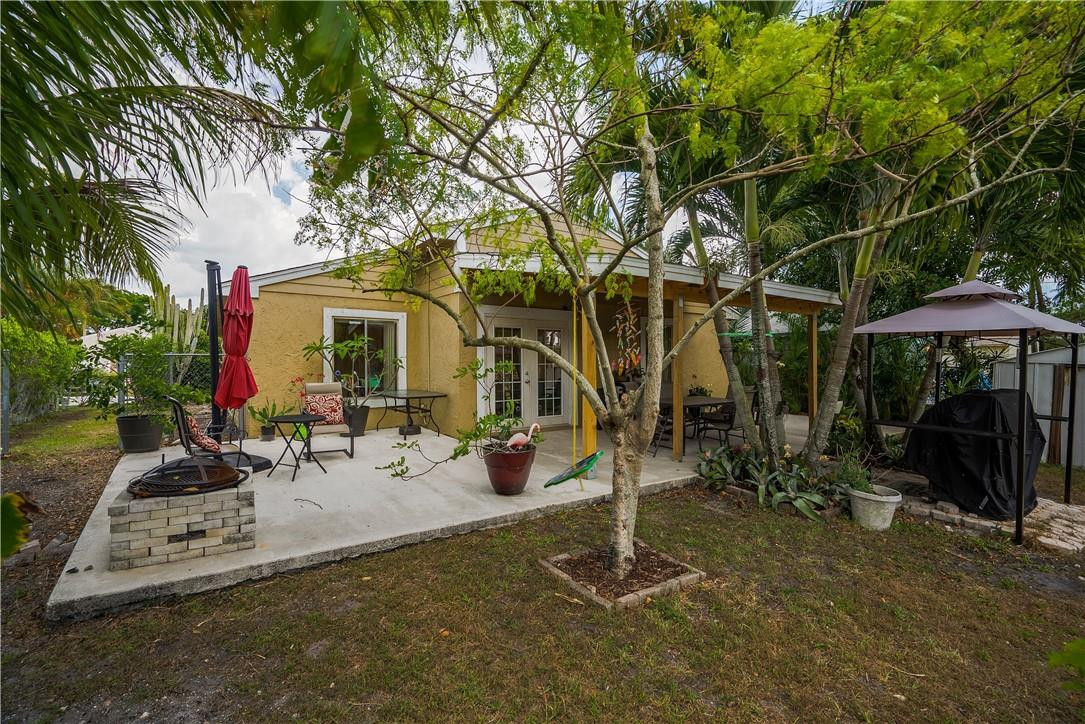 8364 Huntsman Place Boca Raton, FL 33433 - Photo 14 of 16 Photo 14