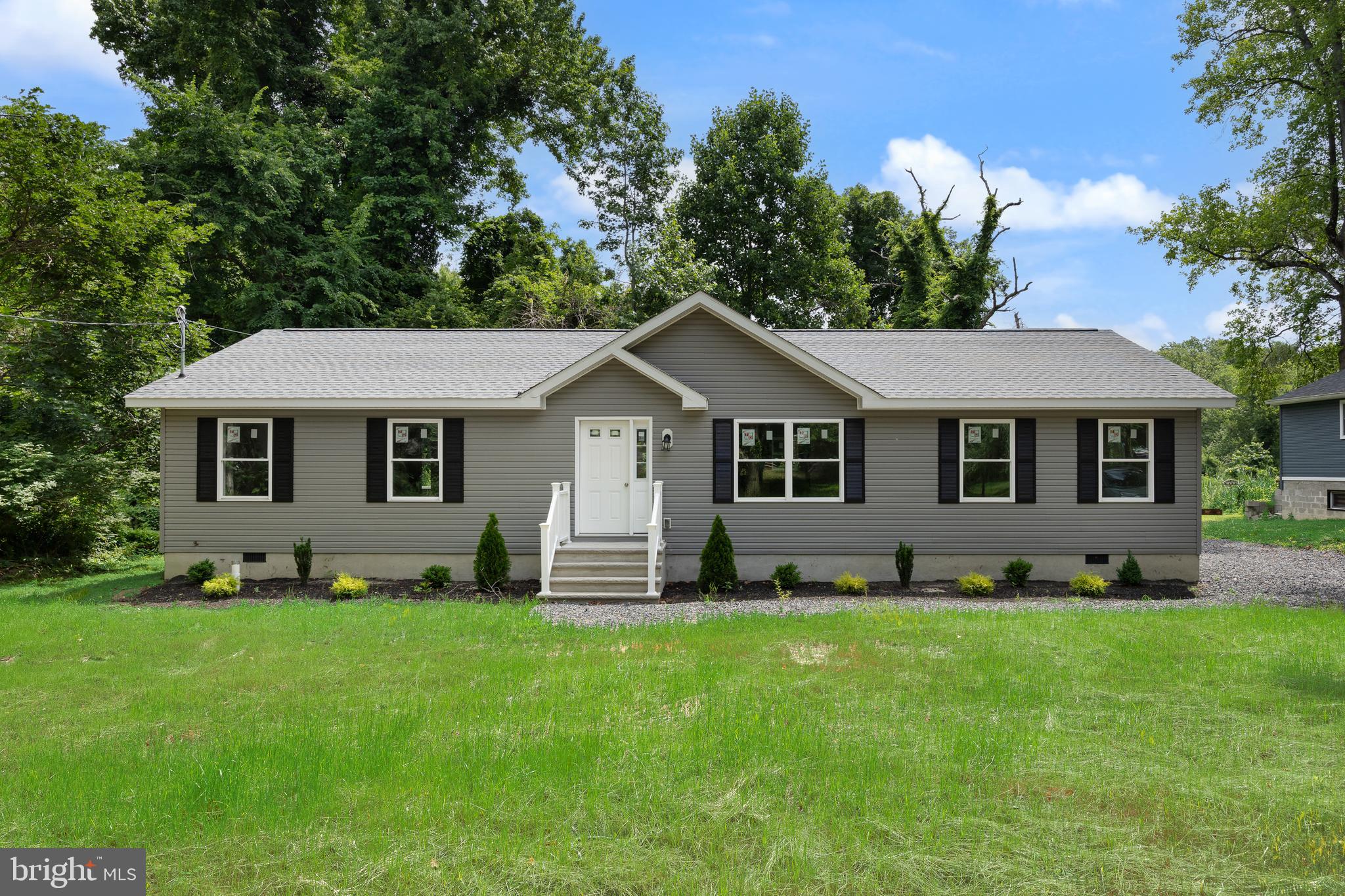 47 Highland Avenue Clementon, NJ 08021 - Photo 1 of 24