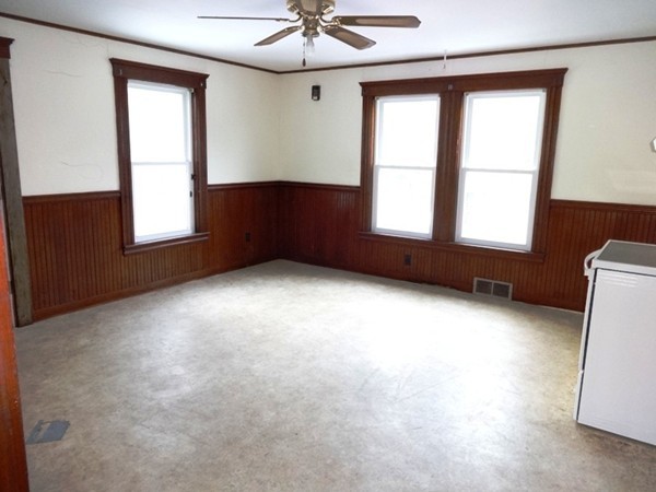 20 Topping Road Andover, MA 01810 - Photo 6 of 14 Gallery Image 6